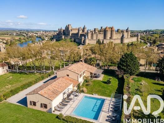 Maison à vendre 599 000 € 7 pièces 6 chambres 220 m² 2 400 m² de terrain L'Aurée d'Auriac-Centre Hospitalier-Iut Carcassonne 11000