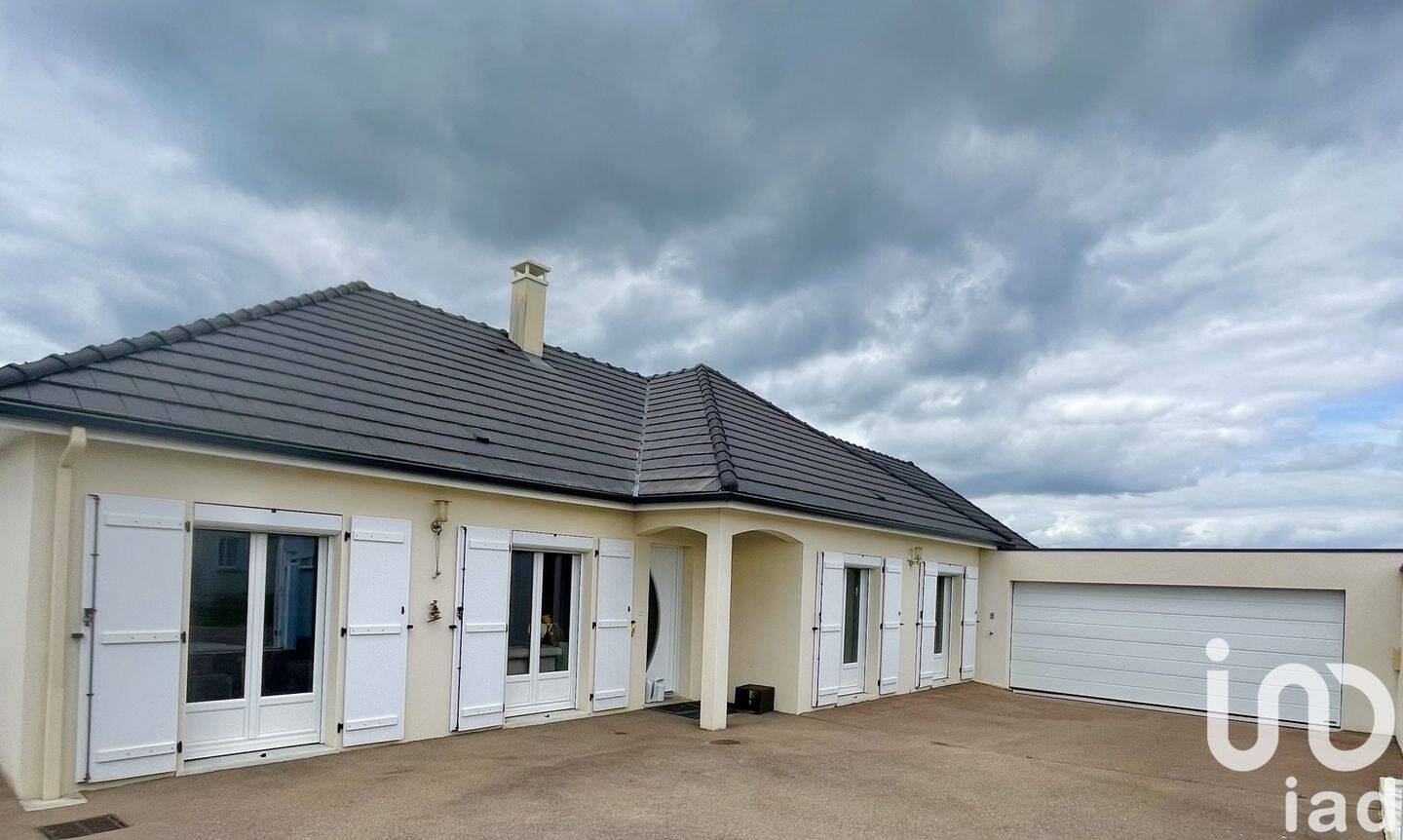Maison 7 pièces 157 m² · à Chamoy · 157 m² · 258 000 €