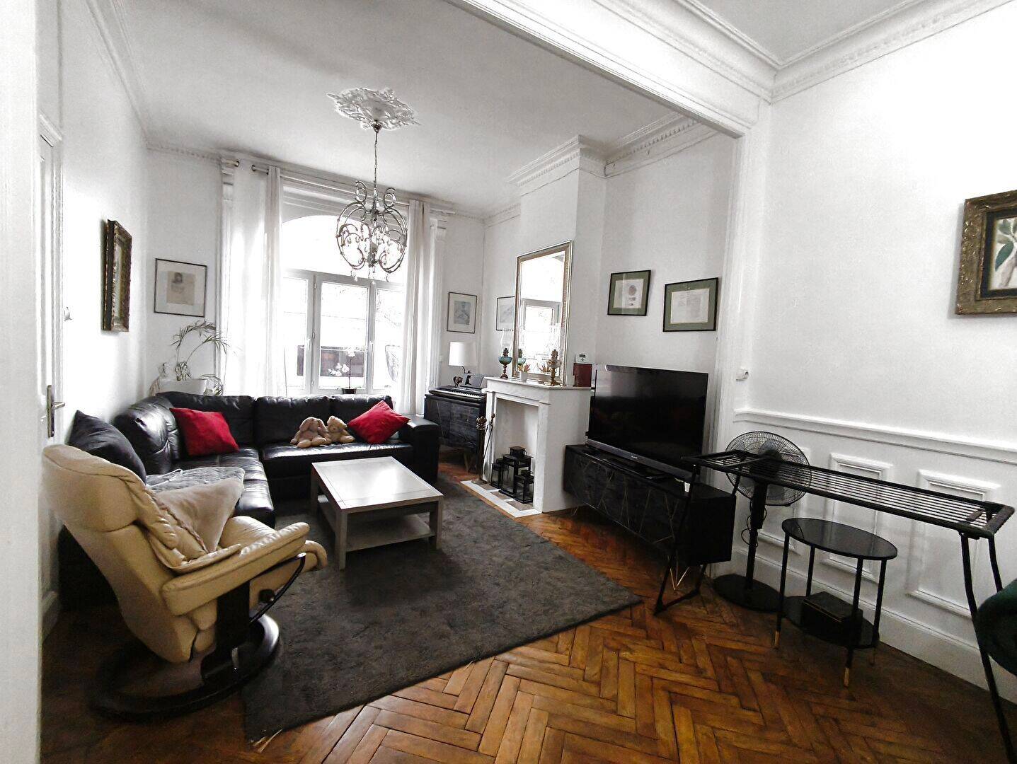 Maison 10 pièces 230 m² · à Douai · 230 m² · 417 000 €