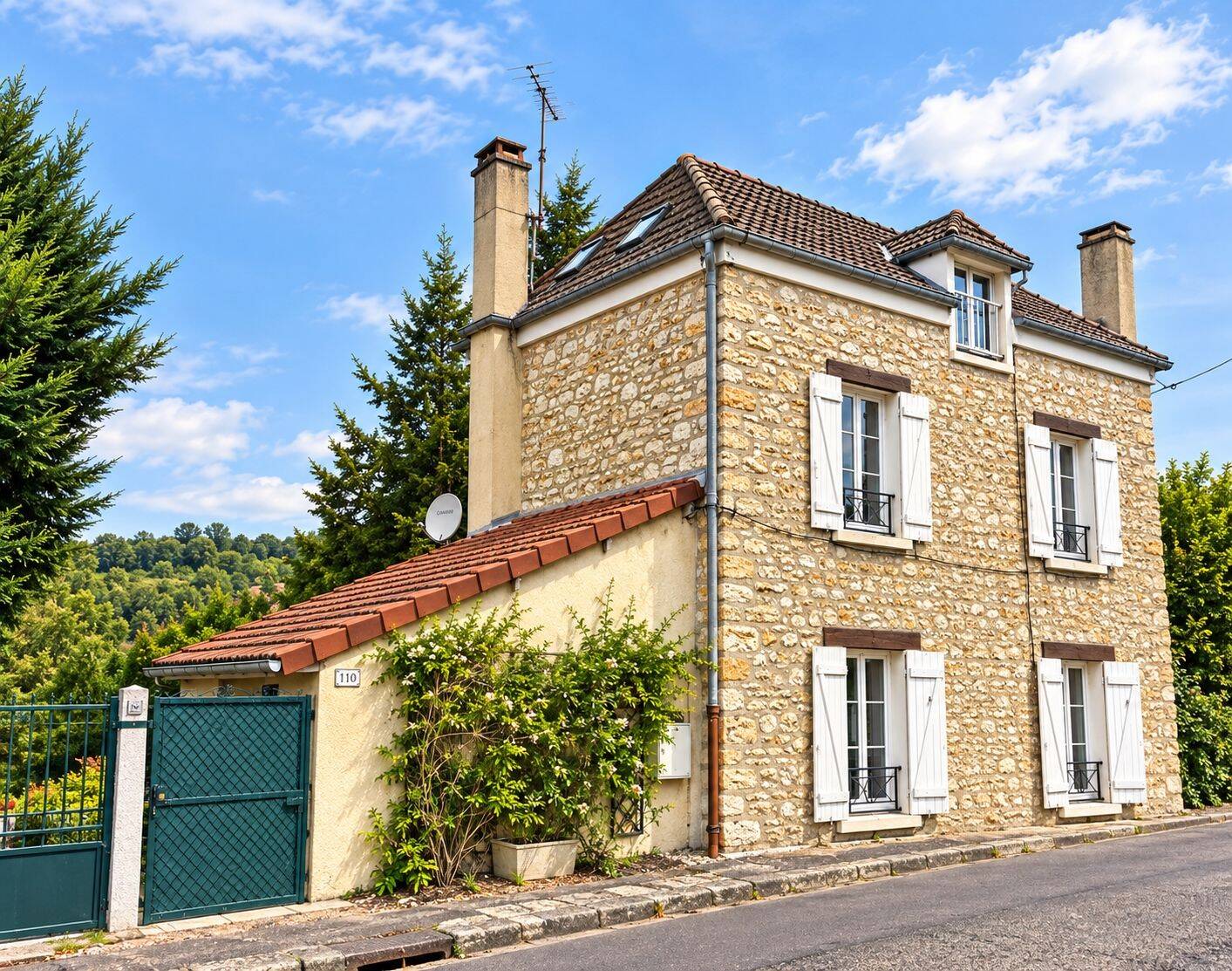 Maison 4 pièces 91 m² · à Septeuil · 90,7 m² · 247 000 €