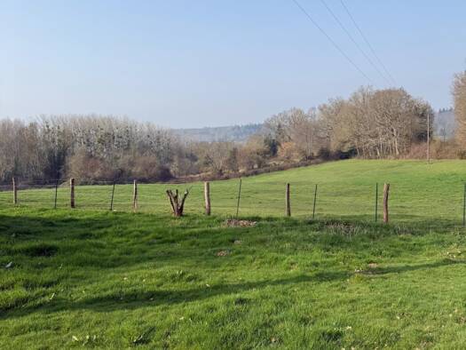 Propriété de loisirs à vendre 65 000 € 3 000 m² de terrain Cormeilles 27260