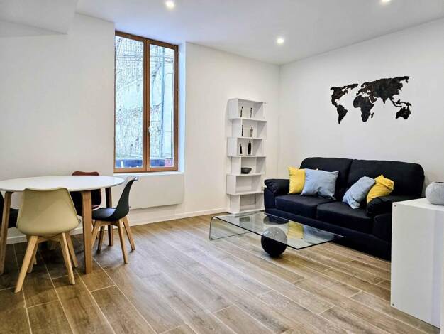 Appartement à louer 580 € 2 pièces 1 chambre 47 m² 1er étage Bray-sur-Seine 77480
