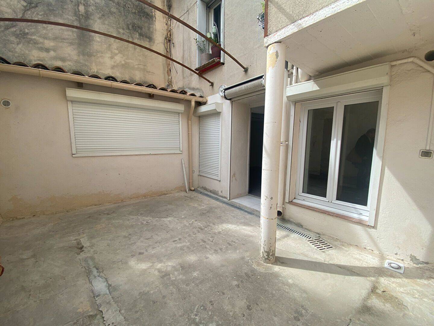 Appartement 1 pièce 24 m² · à Aix-en-Provence · 23,9 m² · 591 €