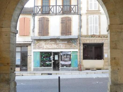 Immeuble à vendre 65 000 € 115 m² Miélan 32170
