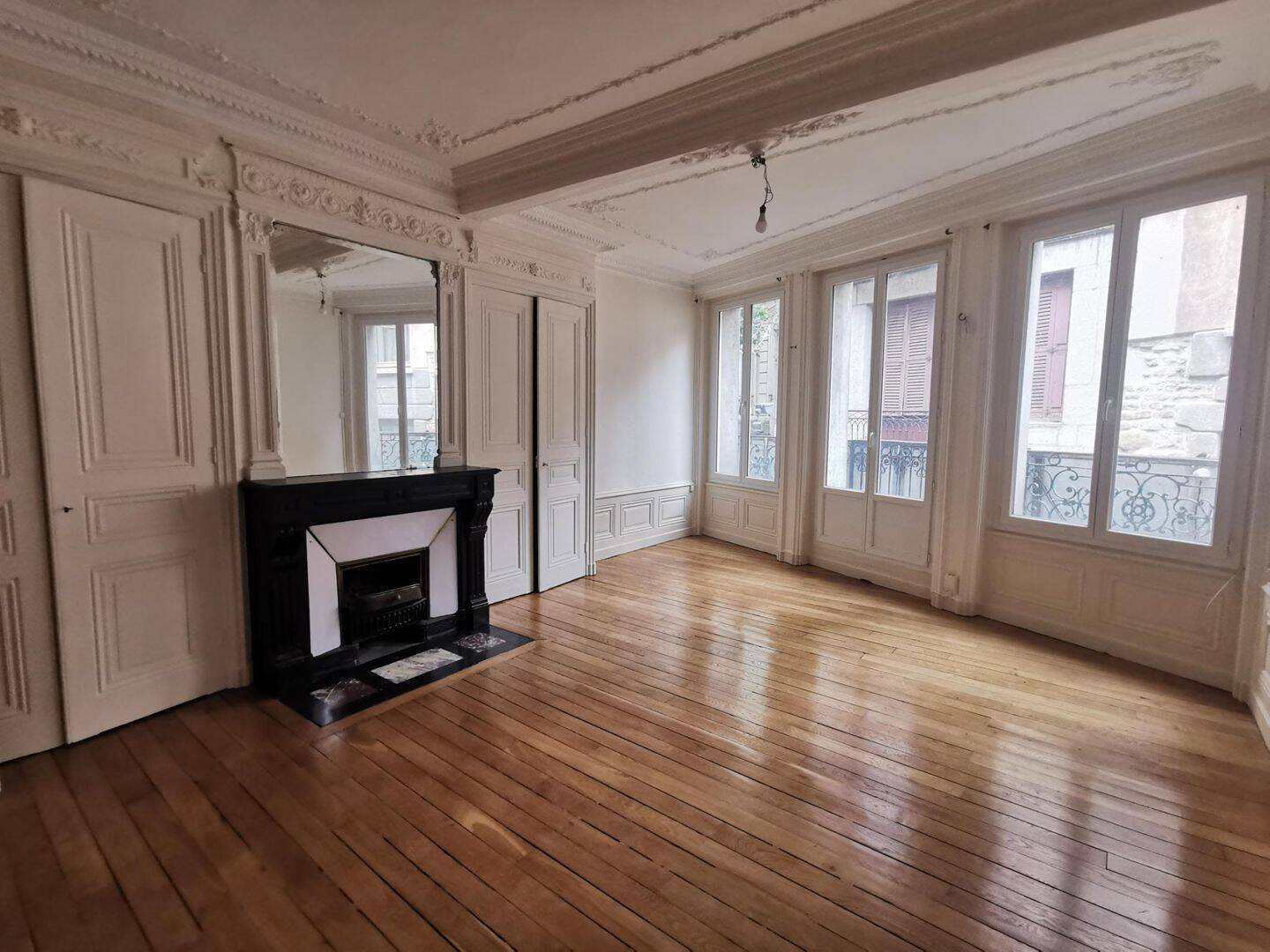 Appartement 4 pièces 100 m² · à Saint-Étienne · 100 m² · 800 €