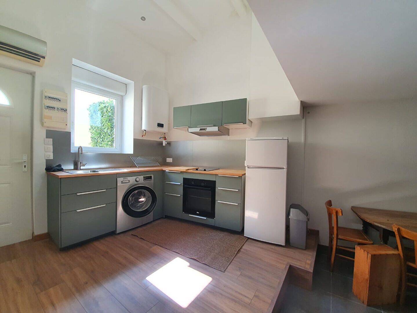 Appartement 3 pièces 51 m² · à Nîmes · 51 m² · 703 €