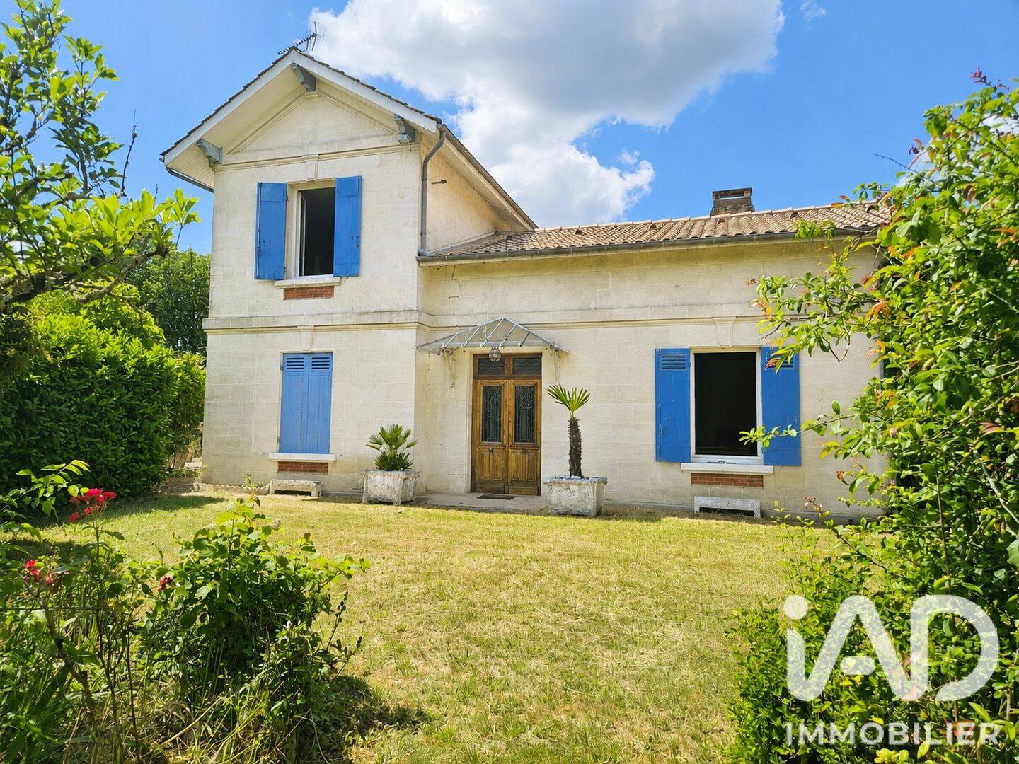 Maison 6 pièces 175 m² · à Saint-Denis-de-Pile · 175 m² · 298 900 €