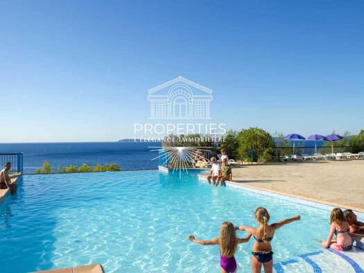 Appartement à vendre 185 000 € 2 pièces 1 chambre 24 m² 1er étage Les Calanques Le Lavandou 83980