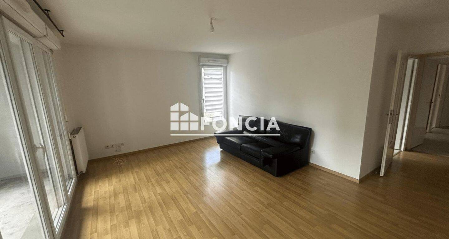 Appartement 4 pièces 68 m² · à Lille · 68,4 m² · 984 €/mois