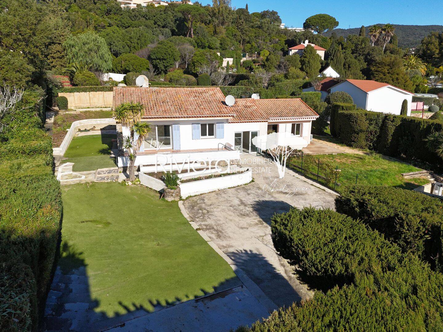 Maison 7 pièces 135 m² · à Cavalaire-sur-Mer · 135 m² · 945 000 €