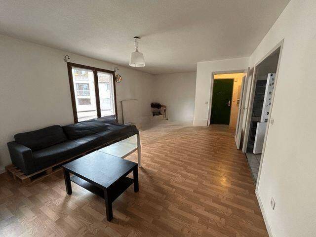 Appartement 5 pièces 104 m² · à Grenoble · 104 m² · 1 090 €