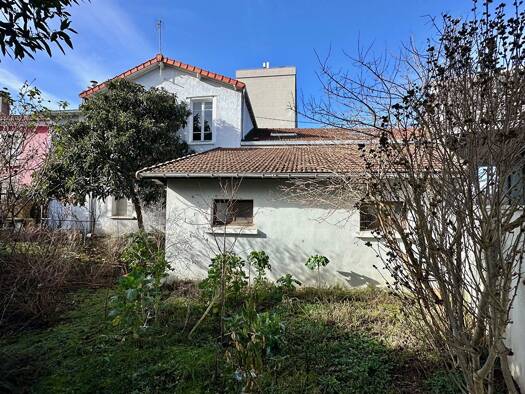 Maison à vendre 526 500 € 6 pièces 5 chambres 111 m² 230 m² de terrain La Noue-Clos Français Montreuil 93100