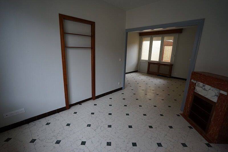 Maison 4 pièces 96 m² · à Lille · 95,8 m² · 915 €/mois