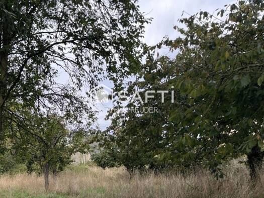 Terrain constructible à vendre 160 000 € 3 749 m² de terrain La Roche-Derrien 22450