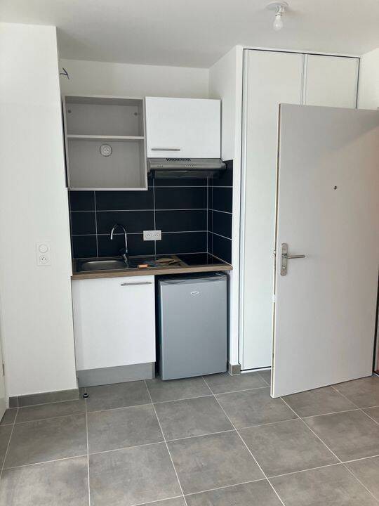 Appartement 1 pièce 27 m² · à Saint-Maur-des-Fossés · 27 m² · 1 050 €/mois