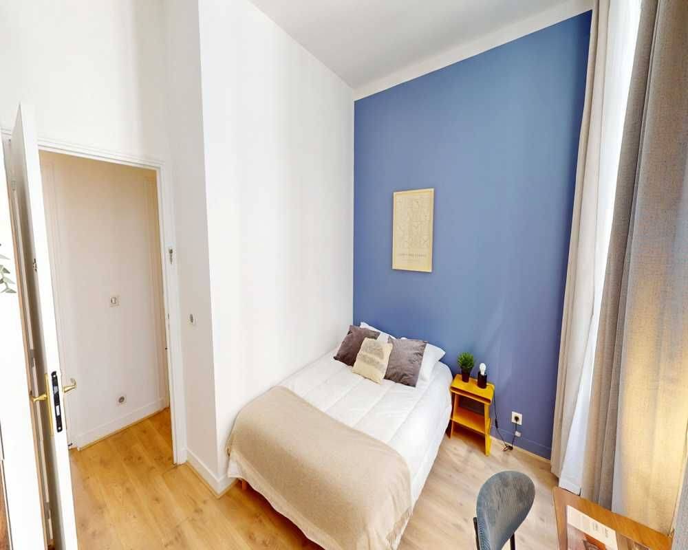 Appartement 5 pièces 110 m² · à Paris 2ème Arrondissement · 110 m² · 1 415 €/mois