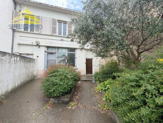 Immeuble à vendre 398 000 € 278 m² Mandres-les-Roses 94520