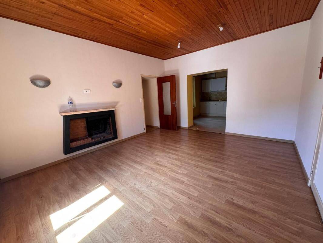 Appartement 5 pièces 84 m² · à La Grand-Combe · 84 m² · 600 €/mois
