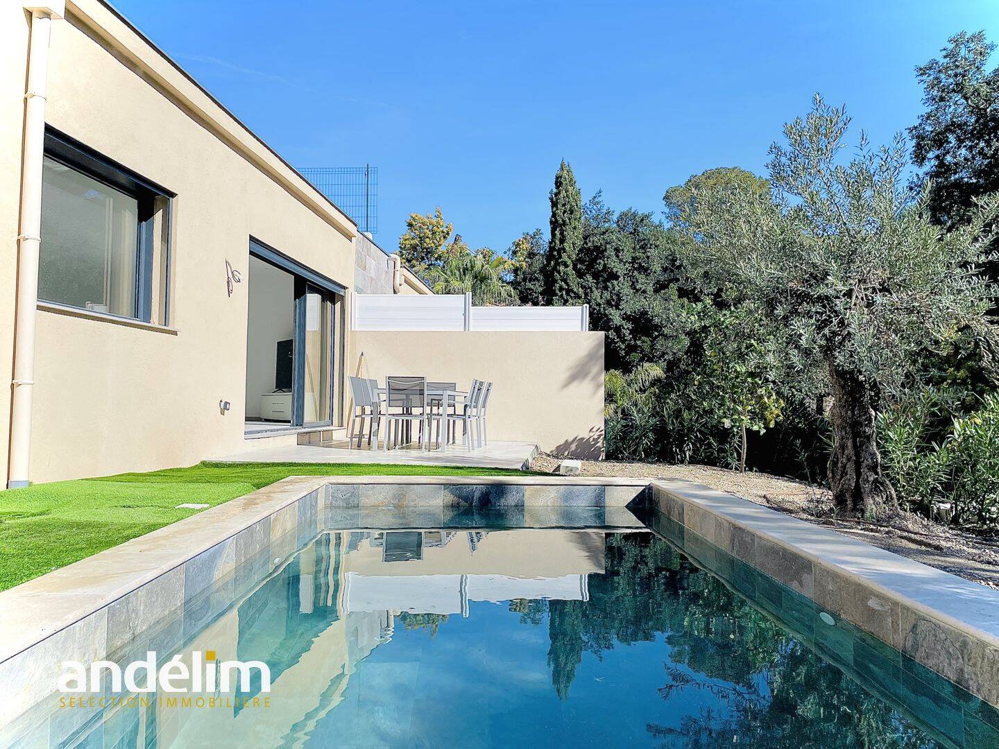 Maison 5 pièces 123 m² · à Saint-Raphaël · 123 m² · 750 000 €