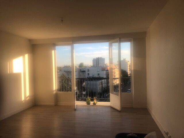 Appartement 3 pièces 60 m² · à Épinay-sur-Seine · 60 m² · 1 100 €