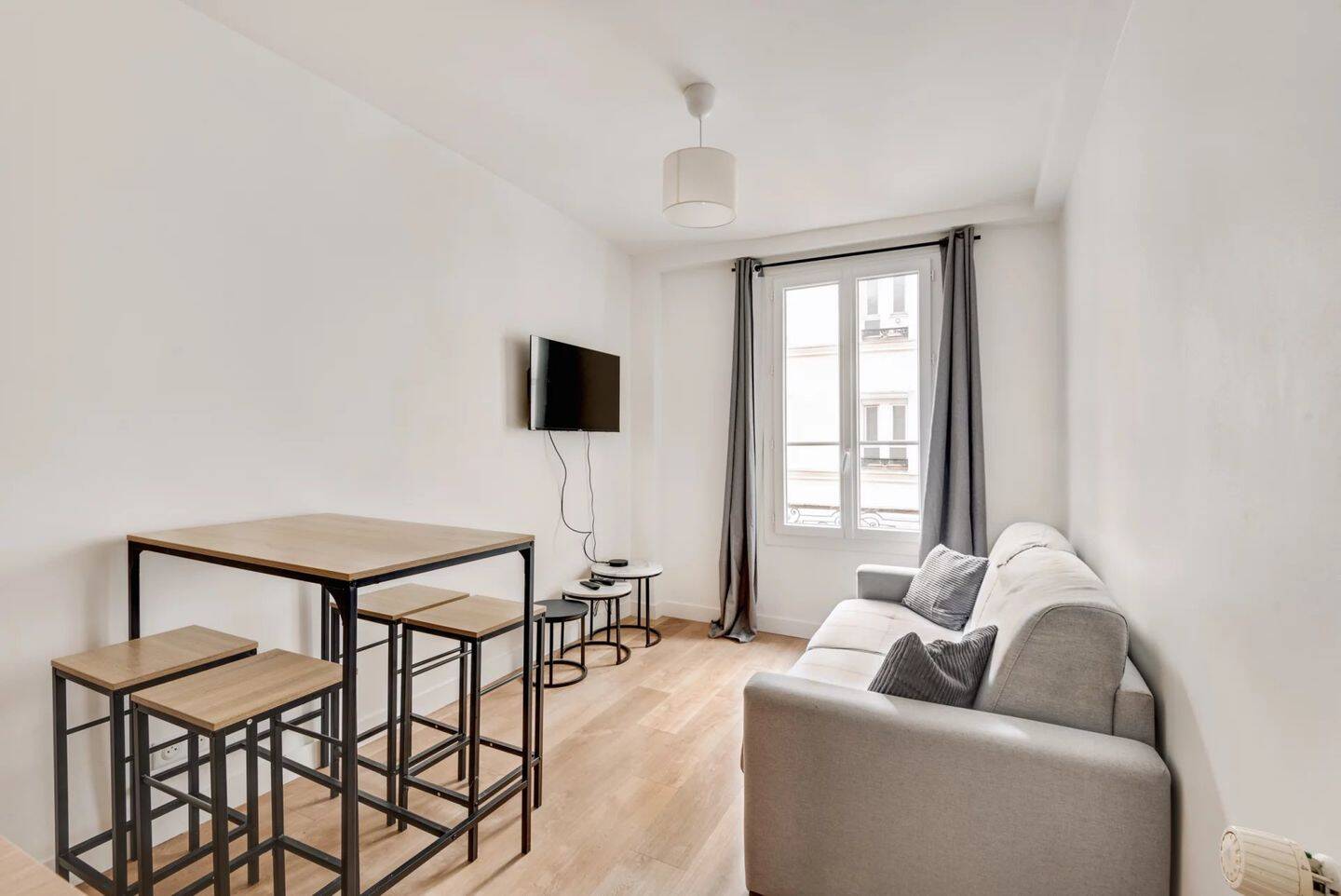 Appartement 2 pièces 25 m² · à Paris 17ème Arrondissement · 25 m² · 1 690 €