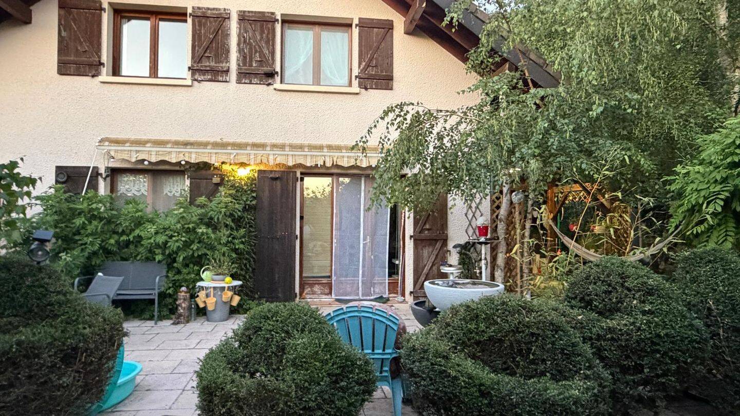 Maison 3 pièces 112 m² · à Clarafond-Arcine · 112 m² · 470 000 €