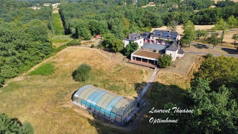 Maison 30 pièces 984 m² · à Châtres · 984 m² · 682 500 €