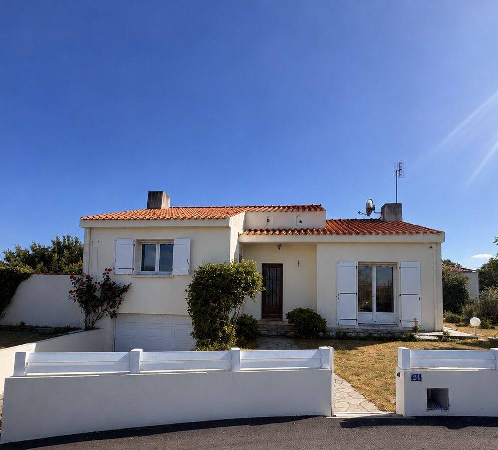 Maison 4 pièces 95 m² · à Les Sables-d'Olonne · 94,6 m² · 366 400 €