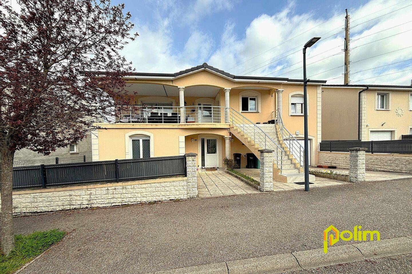 Maison 10 pièces 280 m² · à Pont-À-Mousson · 280 m² · 350 000 €
