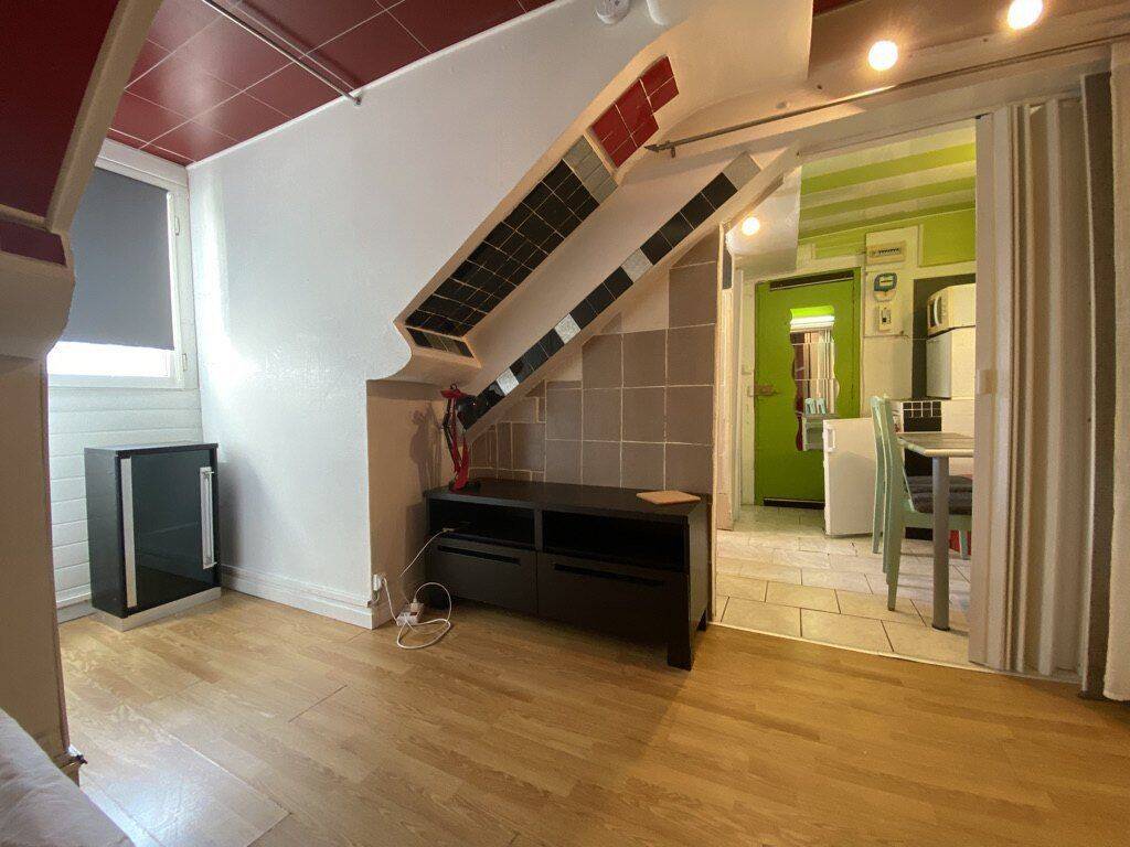 Appartement 1 pièce 16 m² · à Paris 20ème Arrondissement · 15,5 m² · 559 €