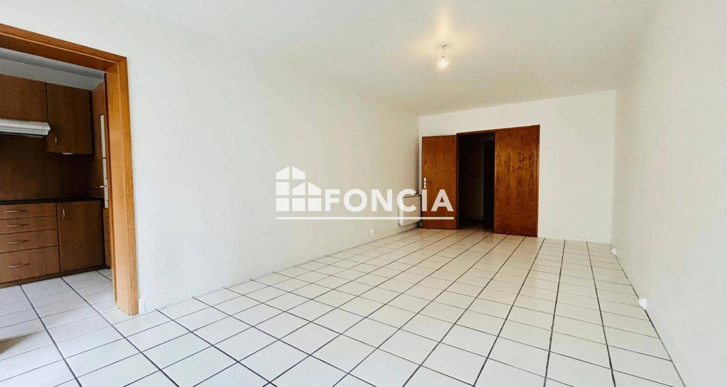 Appartement 1 pièce 43 m² · à Clamart · 42,6 m² · 1 023 €
