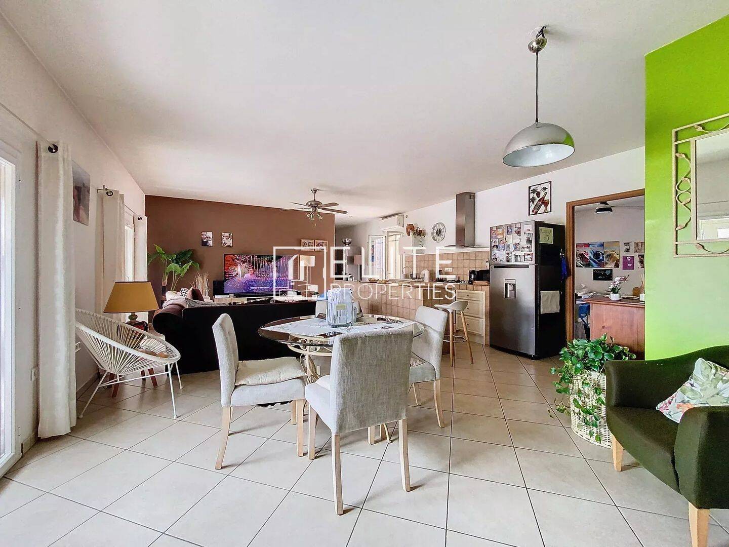 Appartement 3 pièces 93 m² · à Vallauris · 92,6 m² · 299 000 €