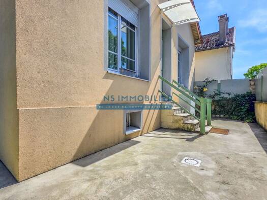 Maison à vendre 379 900 € 4 pièces 3 chambres 82 m² 202 m² de terrain Le Fresnay-Vieux Pays Sartrouville 78500