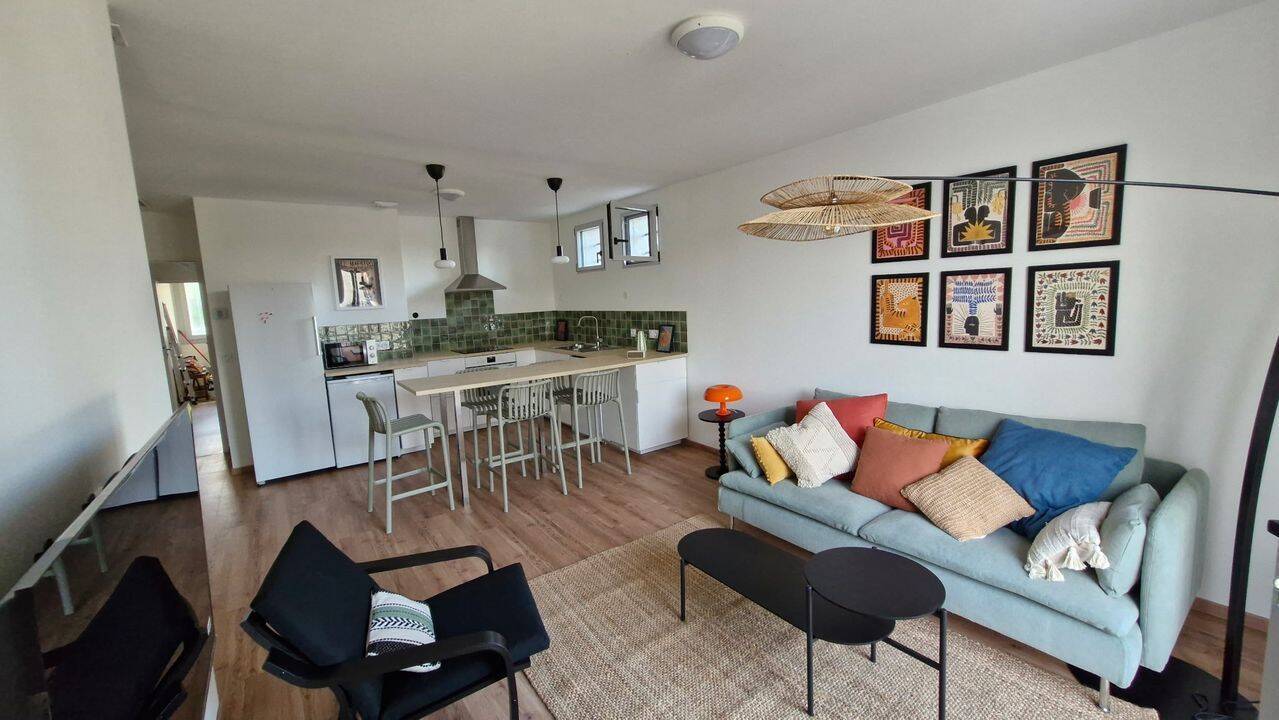 Appartement 1 pièce 14 m² · à La Couronne · 14 m² · 440 €