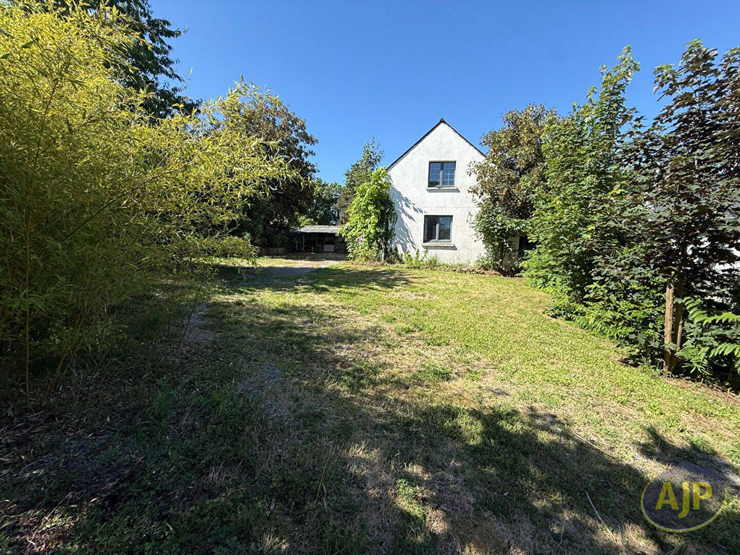 Maison 7 pièces 223 m² · à Treillières · 223 m² · 395 000 €
