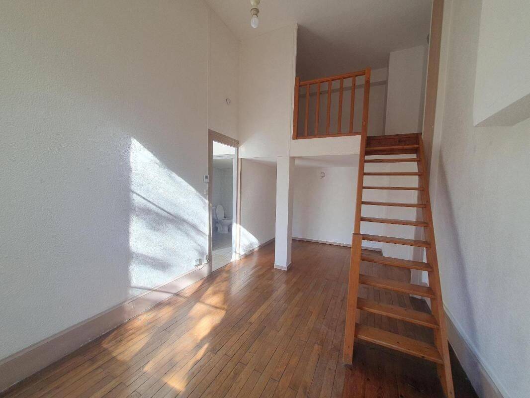 Appartement 1 pièce 28 m² · à Lyon 7ème Arrondissement · 28 m² · 580 €/mois