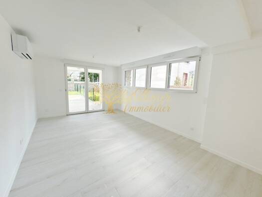 Duplex à vendre 495 000 € 3 pièces 2 chambres 74 m² Étage 1/3 La Prairie des Presles Le Perreux-sur-Marne 94170