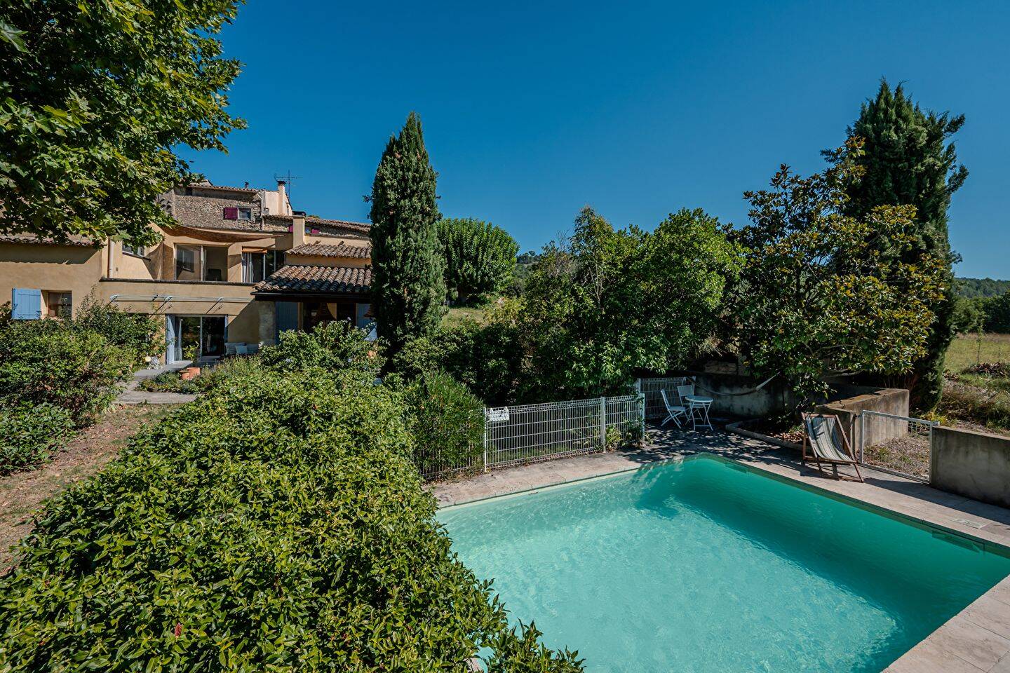 Maison 7 pièces 145 m² · à Saint-Martin-de-Castillon · 145 m² · 420 000 €