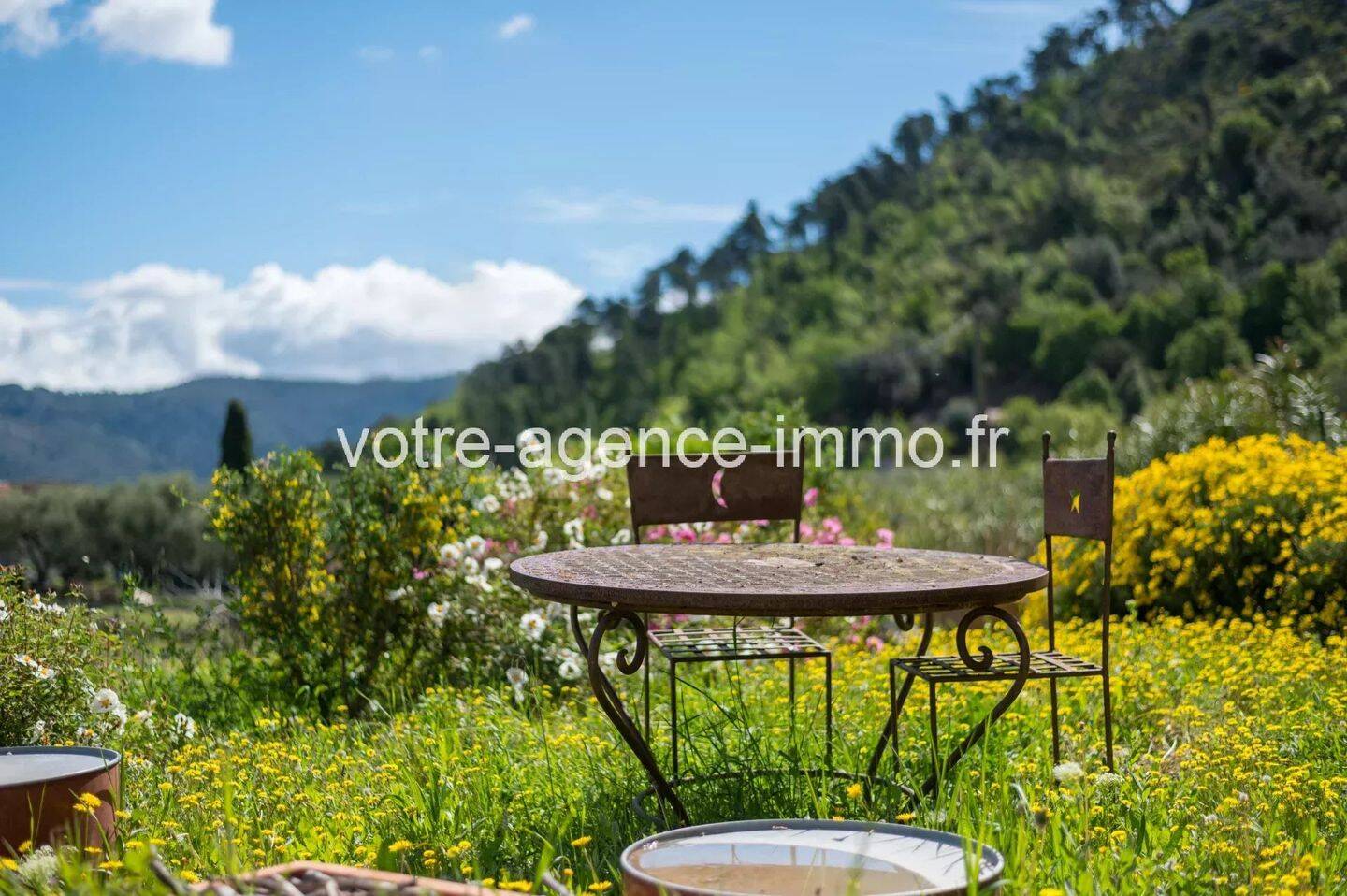 Maison 5 pièces 170 m² · à Aspremont · 170 m² · 550 000 €