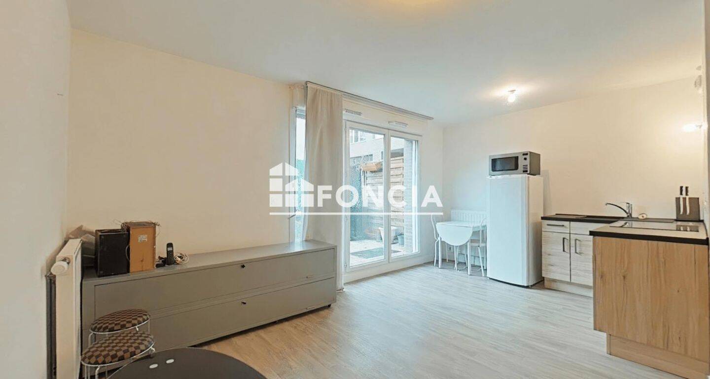 Appartement 1 pièce 32 m² · à Bondy · 32,2 m² · 700 €