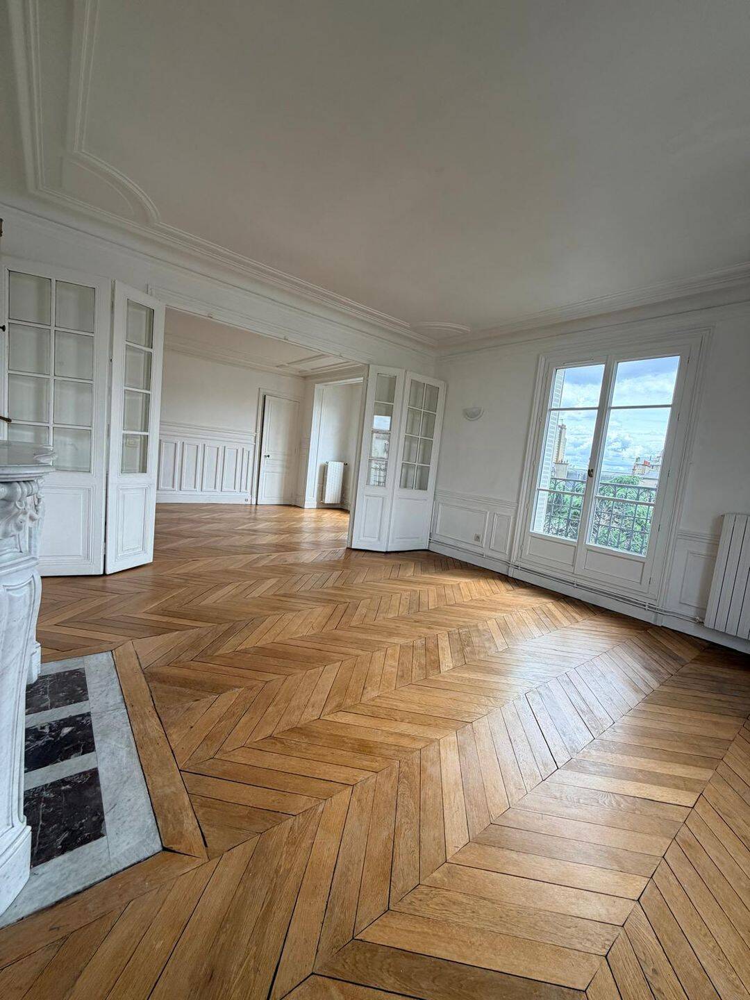 Appartement 4 pièces 105 m² · à St Mande · 105,1 m² · 3 000 €