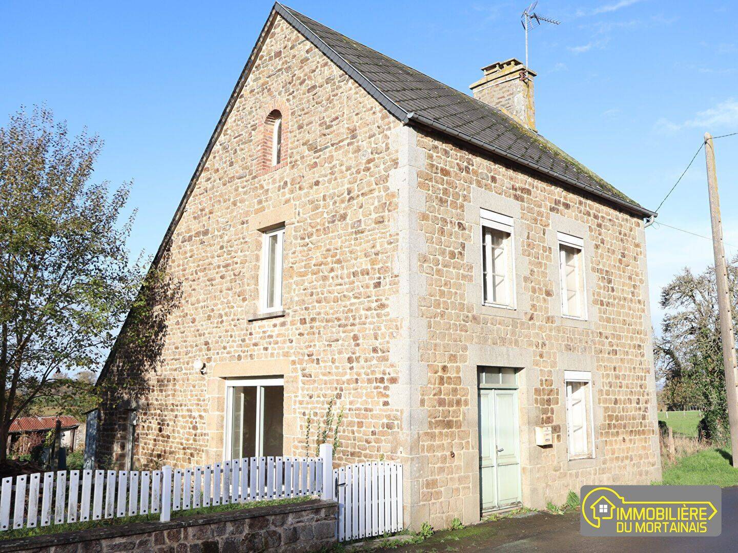 Maison 5 pièces 105 m² · à Mortain-Bocage · 105 m² · 97 000 €