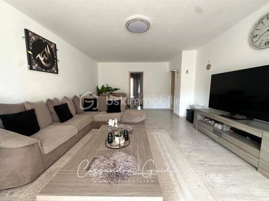 Appartement à vendre 230 000 € 4 pièces 3 chambres 87 m² Étage 1/16 Belsunce Marseille 1er arrondissement 13001