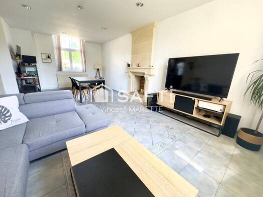 Appartement à vendre 209 000 € 3 pièces 2 chambres 86 m² RDC/1 Saint-Maximin 60740