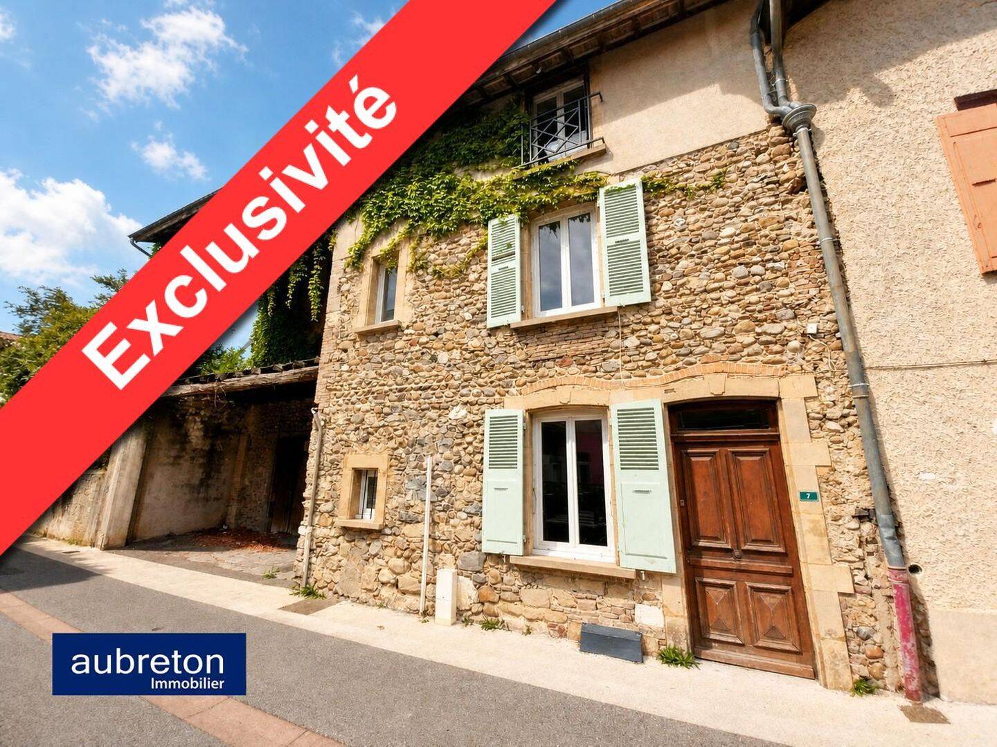 Maison 6 pièces 108 m² · à Saint-Étienne-de-Saint-Geoirs · 108 m² · 115 000 €
