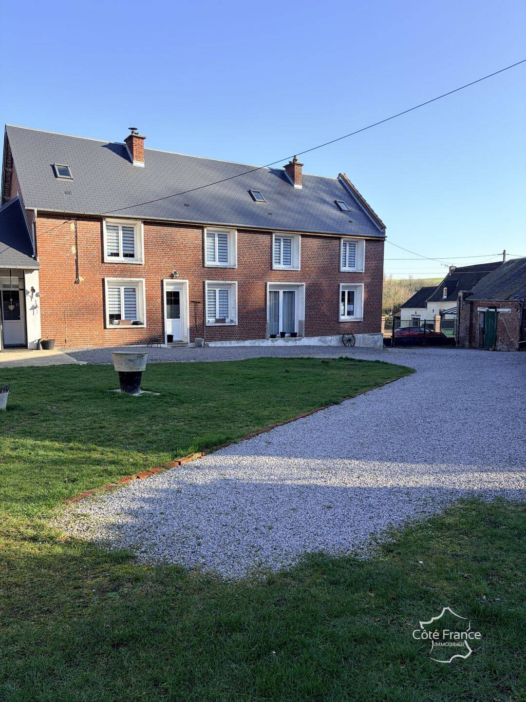 Maison 8 pièces 166 m² · à Tupigny · 166 m² · 305 000 €