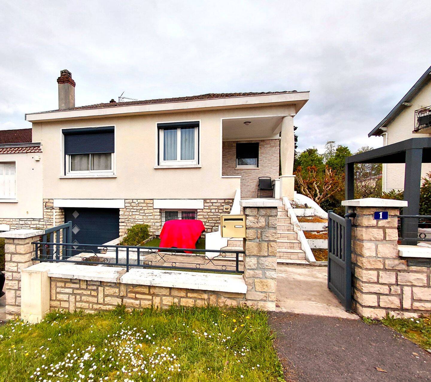 Maison 6 pièces 142 m² · à Coulounieix-Chamiers · 142 m² · 185 000 €