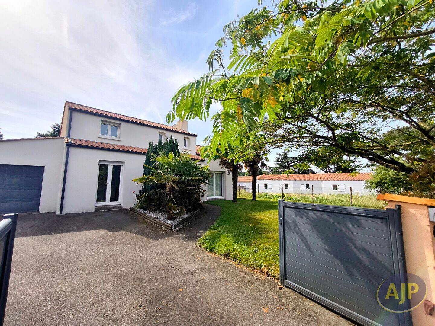 Maison 5 pièces 116 m² · à Saint-Brevin-les-Pins · 115,8 m² · 399 760 €