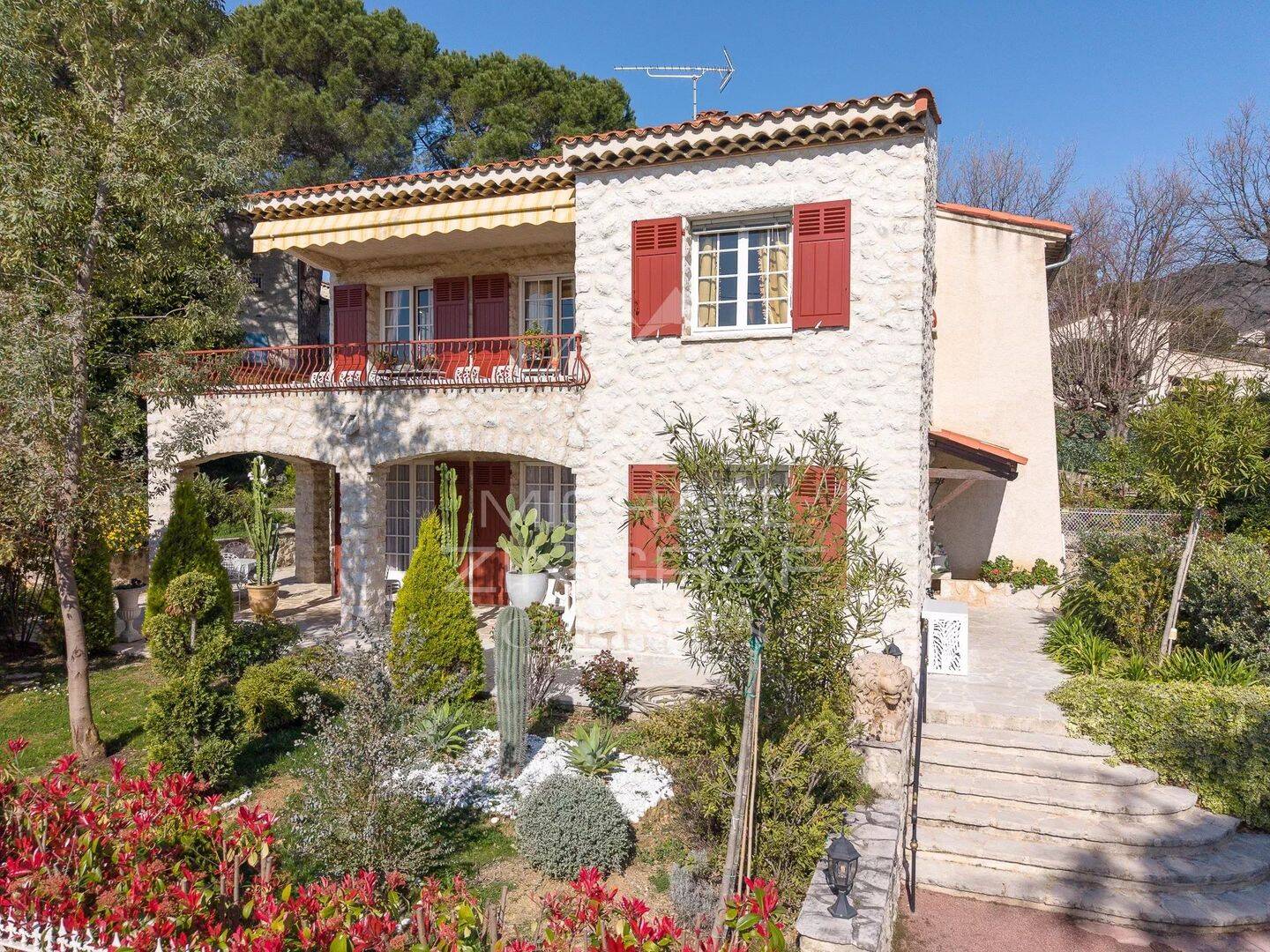 Maison 7 pièces 155 m² · à Vence · 155 m² · 890 000 €