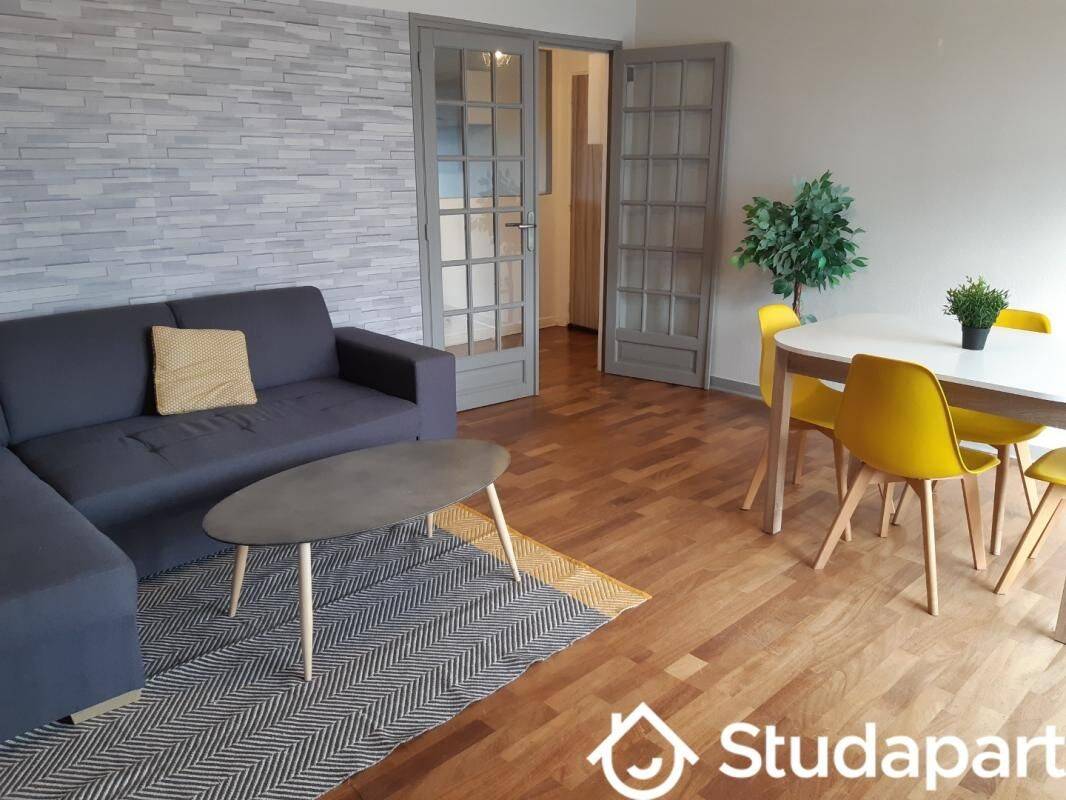 1 pièce 11 m² · à Nantes · 11 m² · 545 €